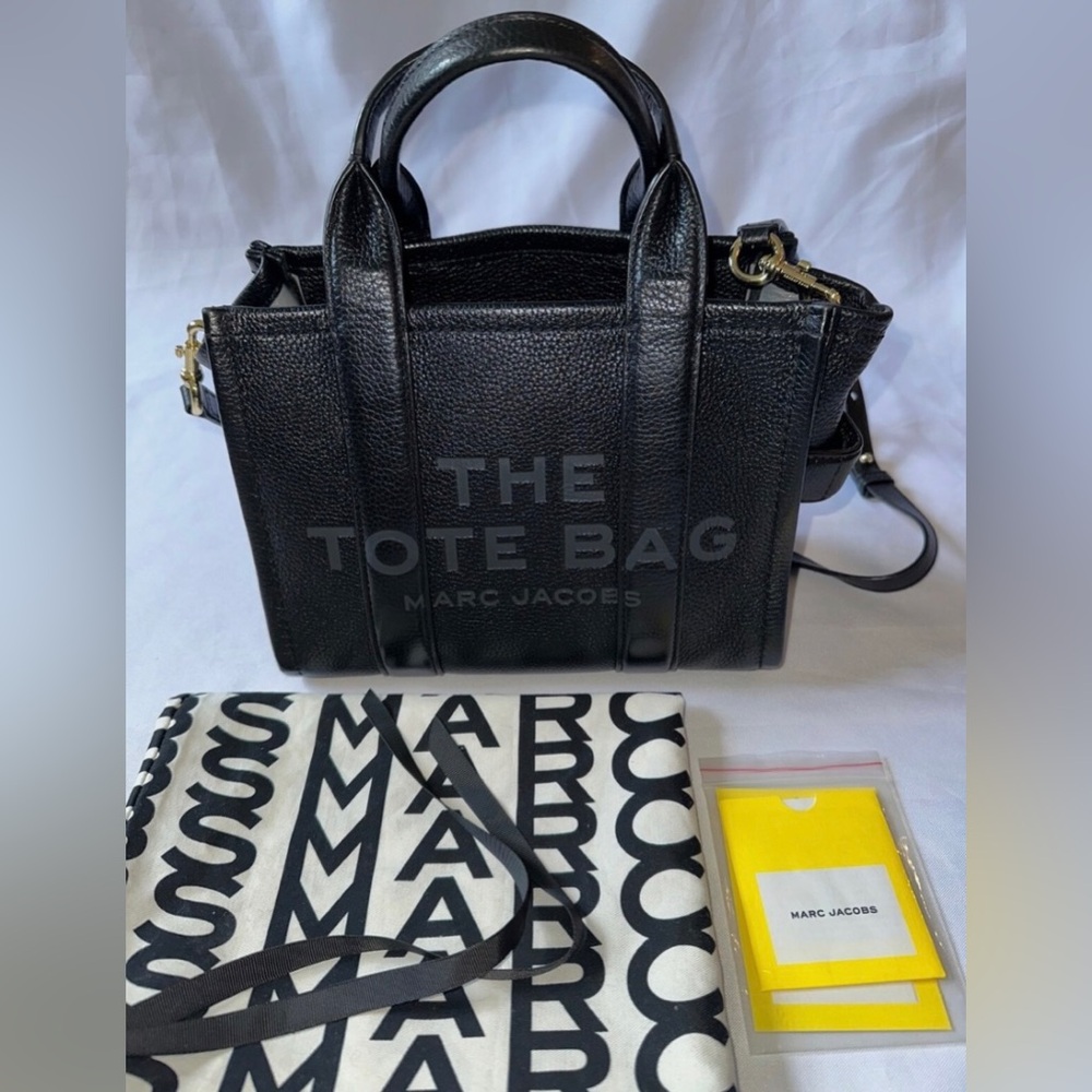 Marc Jacobs The Tote Small Leather Black Handbag
